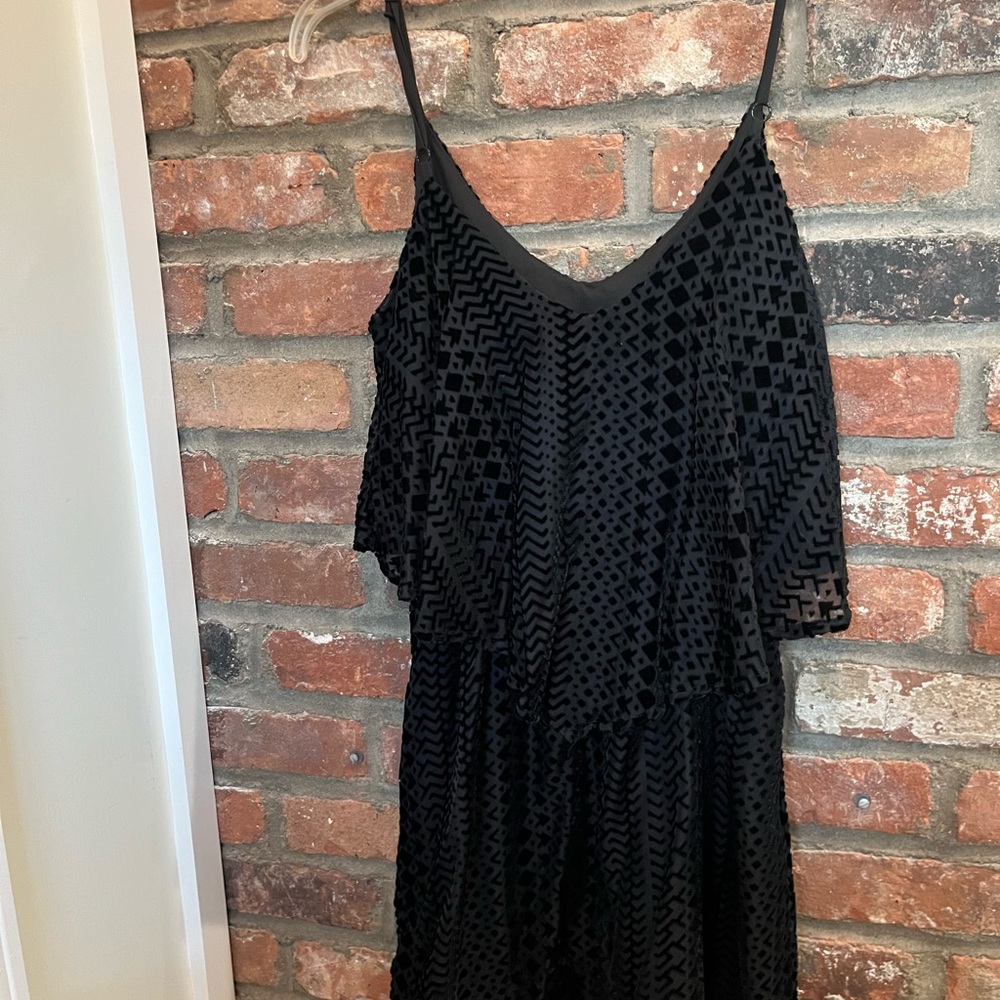 Black pattern Aqua dress